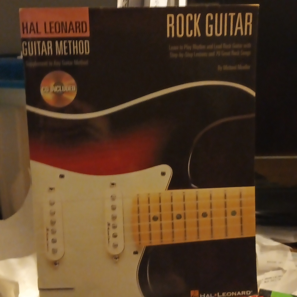 Hal Leonard Guitar Method Book